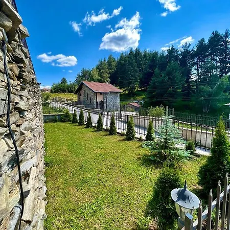 Rodopski Ailyak Villa *